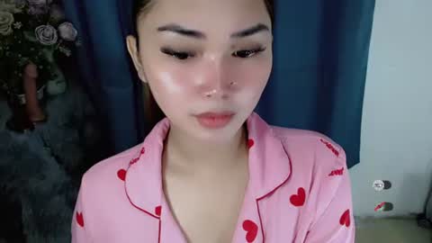 haylee online show from October 18, 2025, 2:14 am