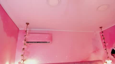 haylenpark online show from October 27, 2025, 9:57 am