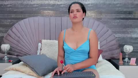 Snapshot of hayli_monroee chatting on May 9, 2026, 1:05 pm Hayli online show from May 9, 2026, 1:05 pm