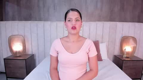 Snapshot of hayli_monroee chatting on July 25, 2026, 2:25 pm Hayli online show from July 25, 2026, 2:25 pm