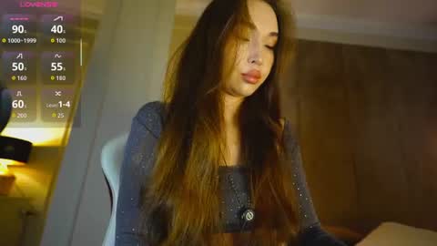 Snapshot of hayneiko_01 chatting on July 11, 2026, 10:55 pm Maneki-Neko online show from July 11, 2026, 10:55 pm