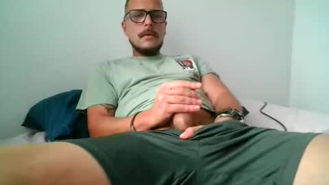 Snapshot of haze_john chatting on March 4, 2026, 10:32 am haze_john online show from March 4, 2026, 10:32 am