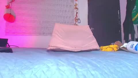 Snapshot of hazel_kataleya chatting on October 18, 2025, 7:14 pm kataleya online show from October 18, 2025, 7:14 pm