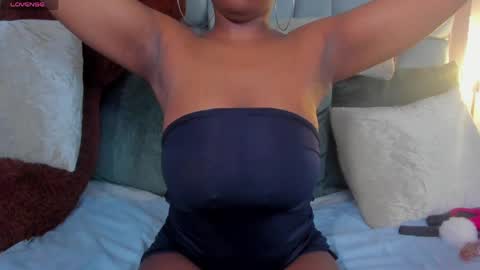 Snapshot of hazel_lanee chatting on June 4, 2026, 6:41 am hazel_lanee online show from June 4, 2026, 6:41 am