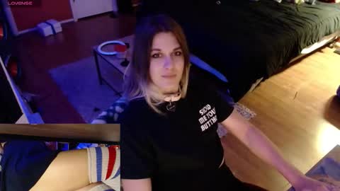 Hazel Lust online show from March 15, 2026, 1:11 am