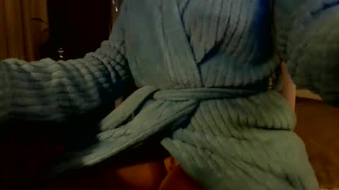 Snapshot of hazel_lyn222 chatting on January 8, 2026, 12:07 pm Hazel online show from January 8, 2026, 12:07 pm