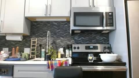 Hazel online show from March 7, 2025, 4:11 pm