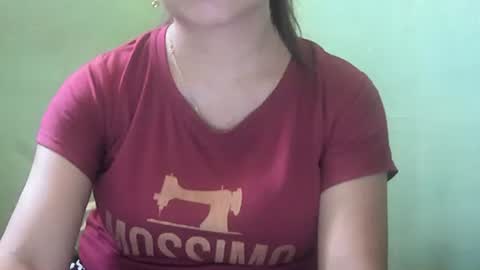 Snapshot of hazeldhane chatting on June 8, 2026, 1:28 am hazeldhane online show from June 8, 2026, 1:28 am
