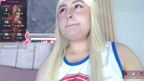 Snapshot of hazumi_tsu chatting on July 2, 2026, 3:23 am hazumi_tsu online show from July 2, 2026, 3:23 am