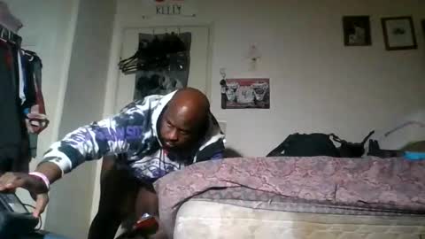 Snapshot of hbdj2164 chatting on February 17, 2026, 11:29 am hbdj2164 online show from February 17, 2026, 11:29 am