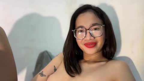 Snapshot of heather_creamycum24 chatting on October 16, 2025, 3:40 am imani rowe online show from October 16, 2025, 3:40 am