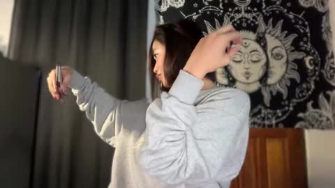 Snapshot of heather_creamycum24 chatting on January 18, 2026, 2:21 pm imani rowe online show from January 18, 2026, 2:21 pm