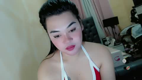 Snapshot of heatmusex_ chatting on June 22, 2026, 9:34 pm Kylene3 online show from June 22, 2026, 9:34 pm