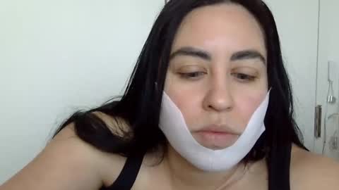 heatwavee online show from February 15, 2025, 2:22 pm