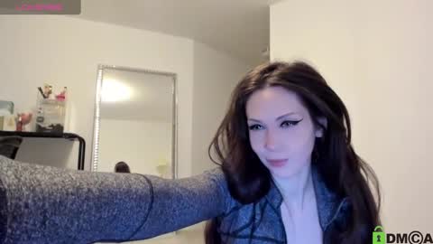 Helen online show from February 7, 2025, 3:01 am