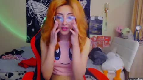 Snapshot of heavenlycreature chatting on June 25, 2026, 12:32 am Diana online show from June 25, 2026, 12:32 am