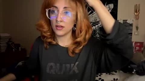 Snapshot of heavenlycreature chatting on July 15, 2026, 10:37 pm Diana online show from July 15, 2026, 10:37 pm