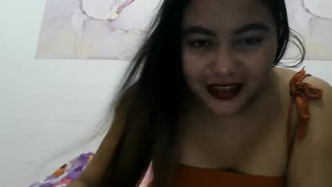 heavenlyeyes69 online show from December 7, 2024, 8:05 pm