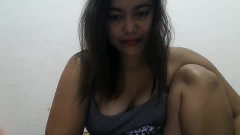 heavenlyeyes69 online show from September 11, 2025, 8:09 pm