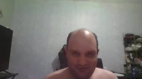 Snapshot of heavy_rebellxc chatting on February 24, 2025, 6:49 am Heavy Rebell online show from February 24, 2025, 6:49 am