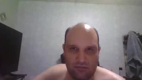 Heavy Rebell online show from May 10, 2026, 4:28 am
