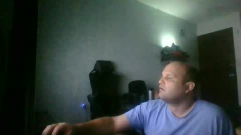 Heavy Rebell online show from June 24, 2026, 4:00 am