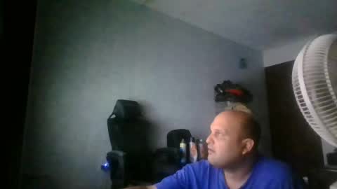Heavy Rebell online show from July 25, 2026, 7:06 am