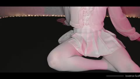 Yulya online show from January 7, 2026, 11:40 pm