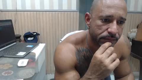 Snapshot of hebertgomes chatting on July 1, 2026, 1:18 am hebertgomes online show from July 1, 2026, 1:18 am