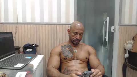 Snapshot of hebertgomes chatting on July 2, 2026, 4:24 pm hebertgomes online show from July 2, 2026, 4:24 pm