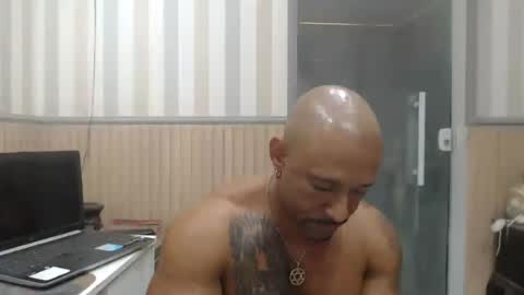 Snapshot of hebertgomes chatting on August 3, 2026, 4:33 pm hebertgomes online show from August 3, 2026, 4:33 pm