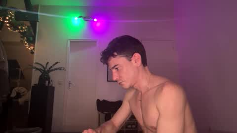 hecallsmecash online show from March 16, 2026, 7:40 pm