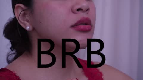 Snapshot of hecate333 chatting on February 23, 2025, 12:37 pm hecate333 online show from February 23, 2025, 12:37 pm