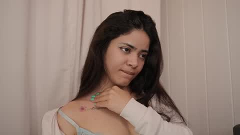 Snapshot of hecate333 chatting on February 24, 2025, 1:31 pm hecate333 online show from February 24, 2025, 1:31 pm