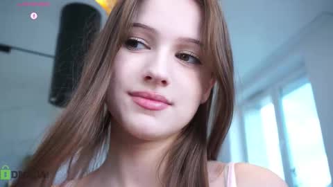 Snapshot of hecola chatting on September 27, 2025, 10:42 am Nika next stream 200pm GMT online show from September 27, 2025, 10:42 am