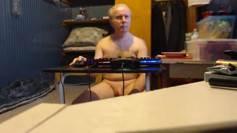 Snapshot of hedonista67 chatting on February 4, 2025, 11:16 am hedonista67 online show from February 4, 2025, 11:16 am