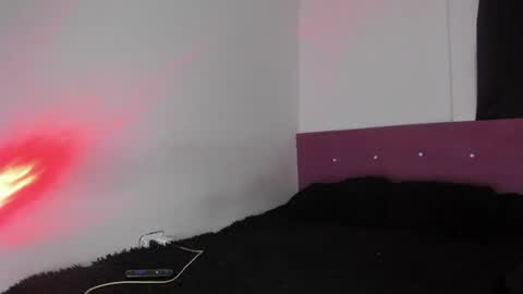 Snapshot of heellboy_ chatting on July 28, 2026, 9:36 pm heellboy_ online show from July 28, 2026, 9:36 pm