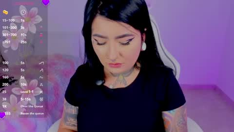 Snapshot of heey_kitty chatting on July 28, 2026, 8:52 pm IM EMY online show from July 28, 2026, 8:52 pm