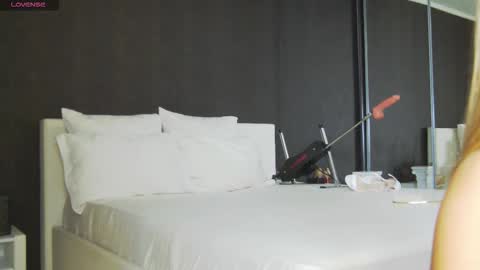 Helen online show from February 24, 2026, 8:45 am