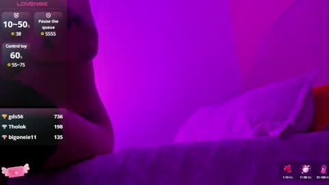 Snapshot of heicel_ chatting on January 12, 2025, 1:32 am Heicel online show from January 12, 2025, 1:32 am