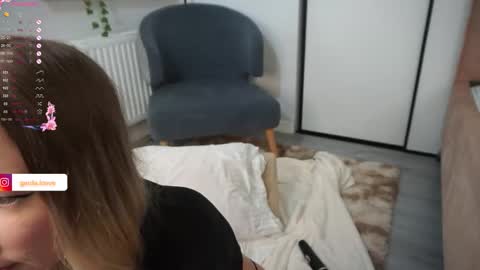 Snapshot of heidas_passion chatting on September 26, 2025, 6:39 am Heida online show from September 26, 2025, 6:39 am