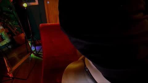 Snapshot of heidicox chatting on January 19, 2025, 2:15 am Heidi online show from January 19, 2025, 2:15 am