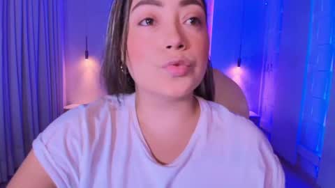 Heidy online show from September 20, 2025, 3:51 am