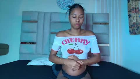 Snapshot of heidygonzales chatting on April 23, 2026, 11:31 am heidygonzales online show from April 23, 2026, 11:31 am