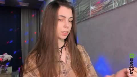 Snapshot of heileymeow chatting on February 5, 2025, 8:25 pm Heiley online show from February 5, 2025, 8:25 pm