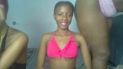 Snapshot of heilybunny chatting on April 28, 2026, 8:47 pm heilybunny online show from April 28, 2026, 8:47 pm