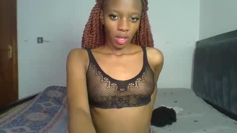 Snapshot of heilybunny chatting on May 21, 2026, 6:53 am heilybunny online show from May 21, 2026, 6:53 am