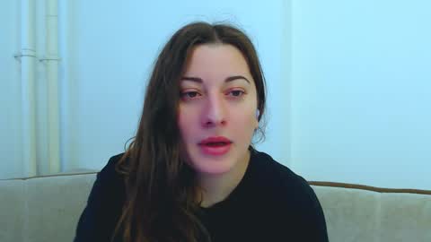 helen_adams_ online show from February 22, 2025, 6:39 am