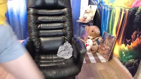 Tanya online show from May 3, 2026, 9:04 am