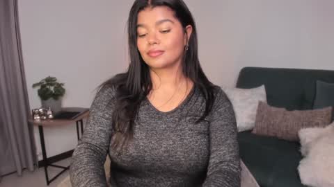 Snapshot of helen_miller chatting on December 4, 2024, 3:48 am helen_miller online show from December 4, 2024, 3:48 am